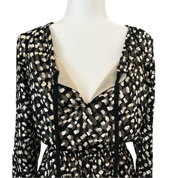 THEORY Size Small Silk Blend Black Cream Burnout Print Long Sleeve Boho Top - Picture 3 of 15